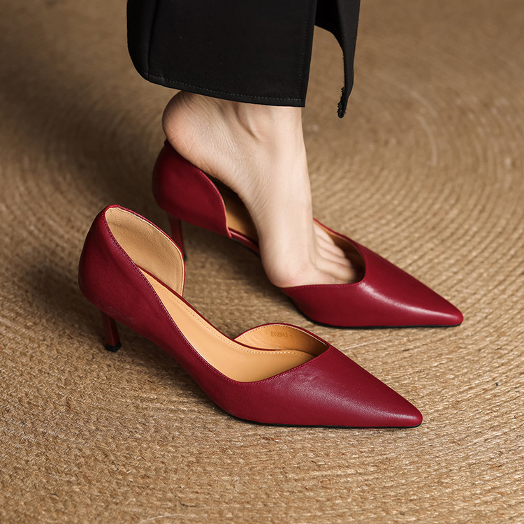 Ženske kožne cipele s oštrim vrhom, slip-on, niski vamp, tanki potpetica 6–8 cm