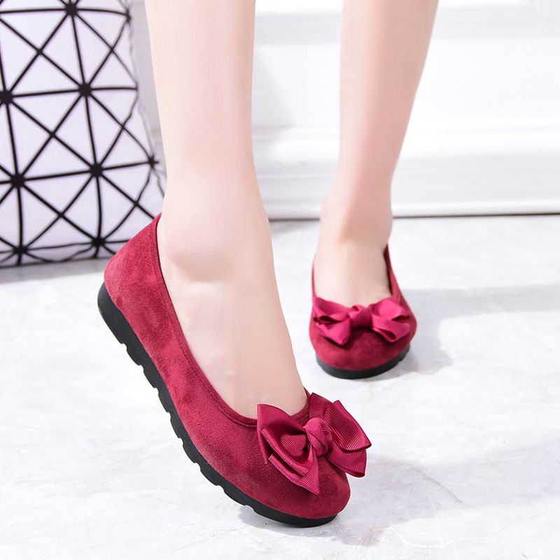 Ženske slip-on tenisice od pamukaste tkanine, okrugli vrh, niski potplat 1–3 cm, plastični đon
