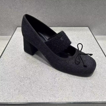 Ženske balerinke s minimalističkim stilom, okrugli vrh, gornji dio od umjetnog pliša, gumena potplata, niski đon 1–3 cm