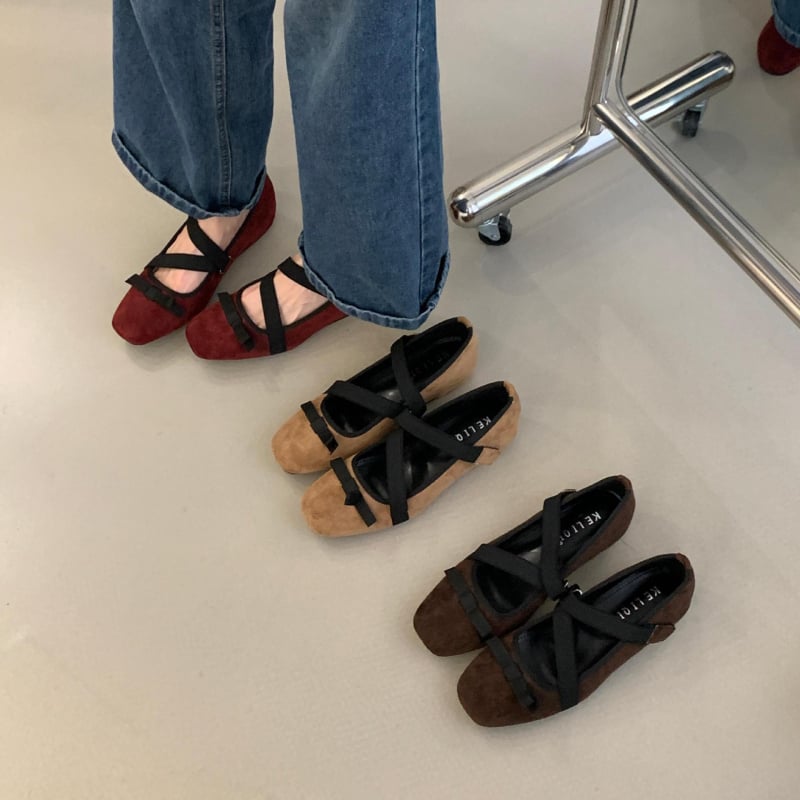 Mary Jane cipele, uski vrh, gornji materijal: super fiber, ulošak PU, potplat gumeni, niska debela potpetica