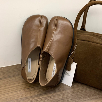 Ženske Mary Jane cipele, kvadratni vrh, niski podnož, gumeni potplat, gornji dio od Super Fiber