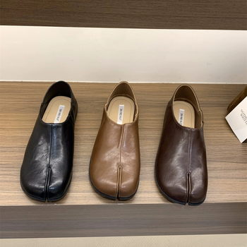 Ženske Mary Jane cipele, kvadratni vrh, niski podnož, gumeni potplat, gornji dio od Super Fiber