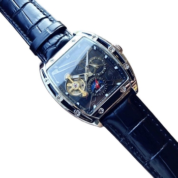 Kvarcni sat u obliku bačve, metalno kućište, kaiš od nehrđajućeg čelika, 30 m vodootpornost, kvarcni mehanizam