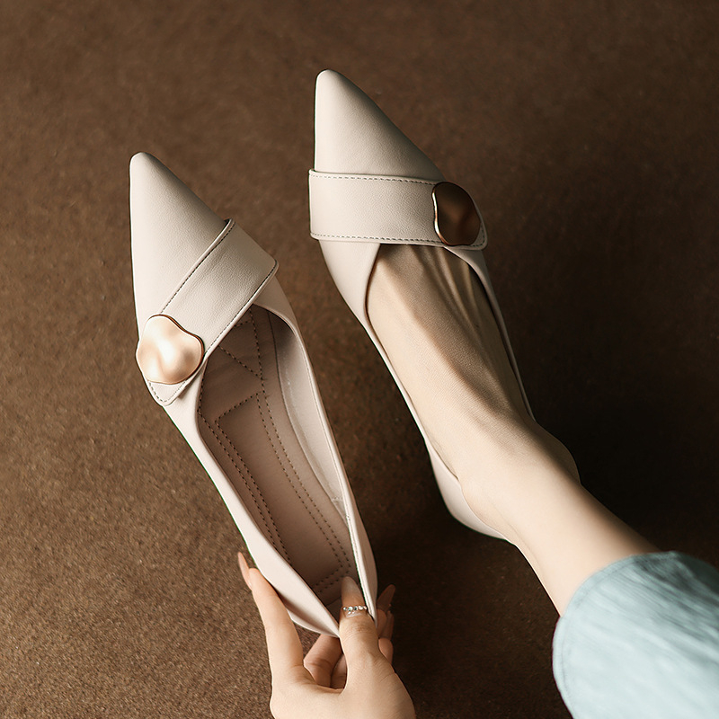 Pantofi dama loafer cu vârf ascuțit, din piele microfibră moale, talpă din cauciuc, partea superioară joasă