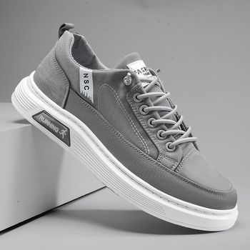 Muške platnene slip-on tenisice s mrežastom unutrašnjošću, okrugli vrh, gornji dio od platna, plastična potplata