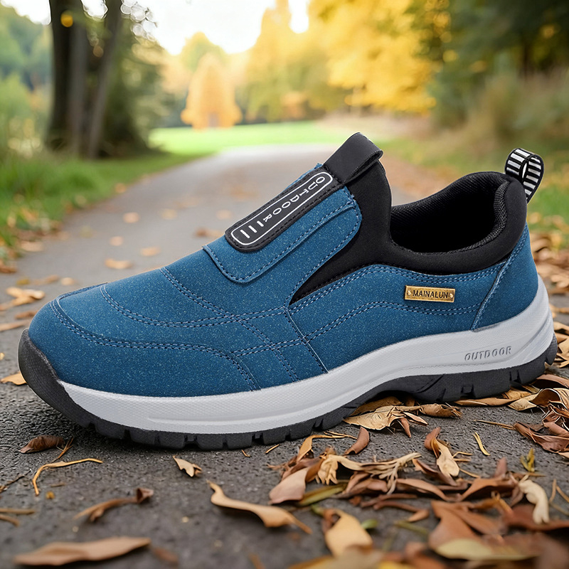 Muške slip-on mokasice, gornji dio od tkanine, PVC potplat, zaobljeni vrh, niski pet 1-3 cm