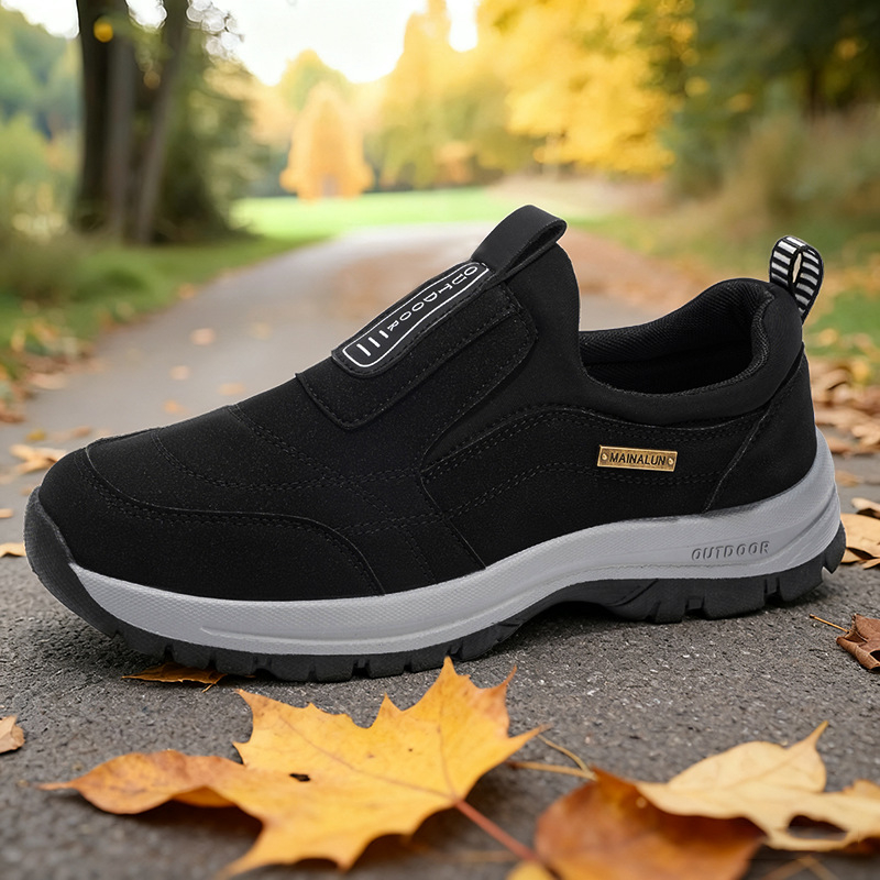 Muške slip-on mokasice, gornji dio od tkanine, PVC potplat, zaobljeni vrh, niski pet 1-3 cm