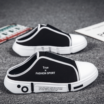 Jedrenja tenisice, prozračna platnena gornja, niski slip-on model, okrugli vrh, gumeni potplat
