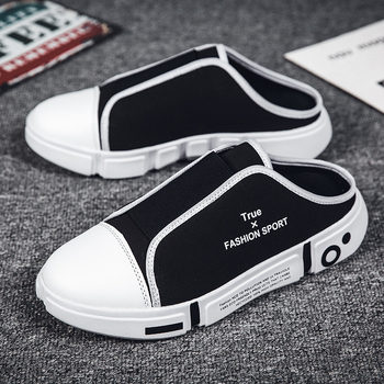 Jedrenja tenisice, prozračna platnena gornja, niski slip-on model, okrugli vrh, gumeni potplat