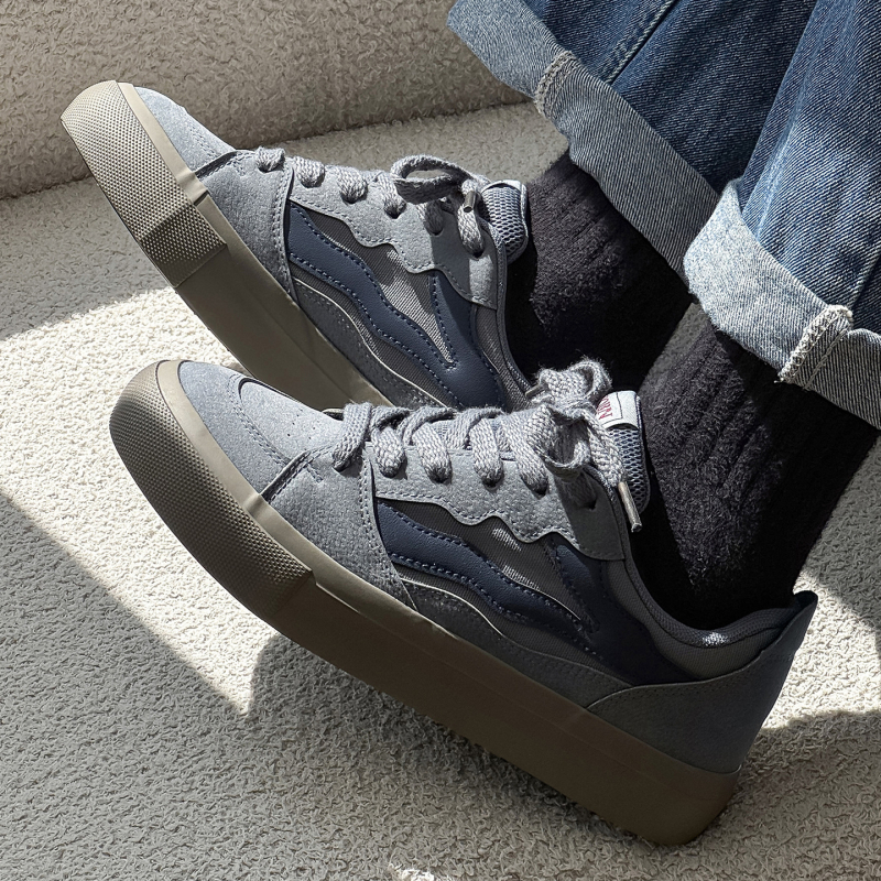 Adidași bărbați cu partea superioară din catifea, vârf rotund, talpă din cauciuc vulcanizat