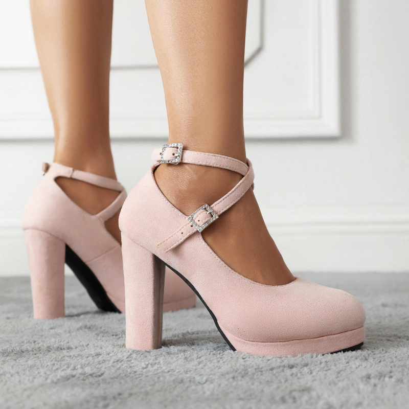 Pantofi damă din velur cu curea și cataramă, vârf rotund, toc mic și gros, talpă din cauciuc