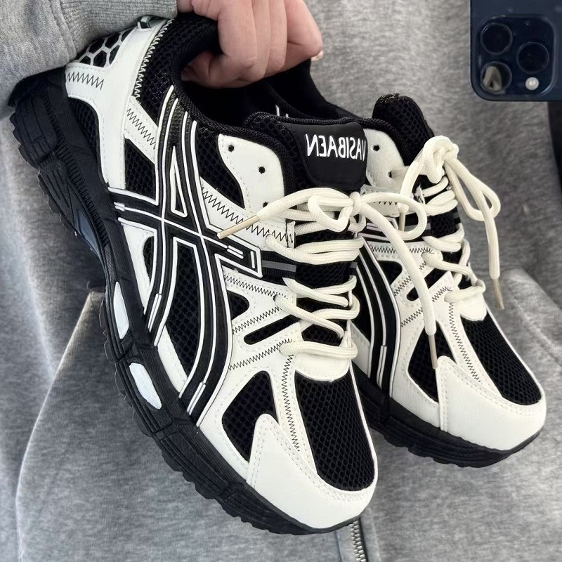 Мъжки маратонки с дишаща мрежеста горна част, леки, нисък профил, закръглен нос; PVC инжекционно формована подметка (лято 2025)