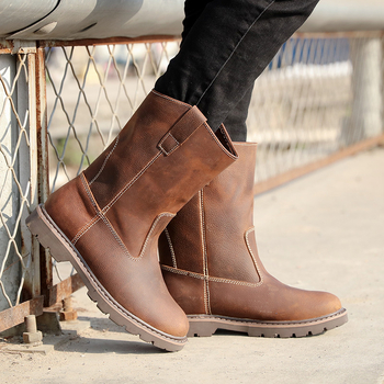 Ghete de cavaler, exterior din piele de vită de înaltă calitate; talpă din cauciuc; vârf rotund; toc mic 1-3 cm