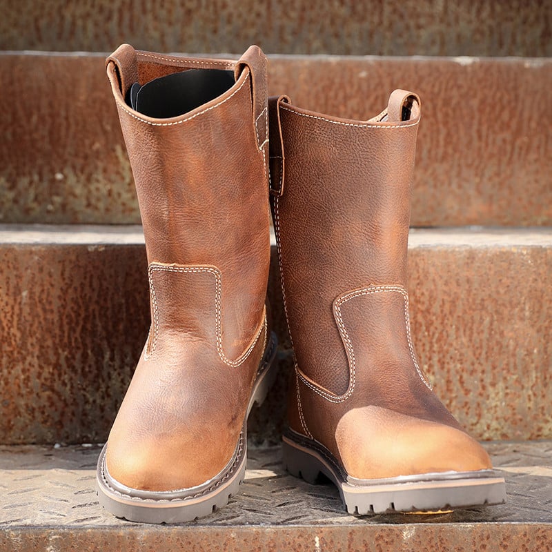 Ghete de cavaler, exterior din piele de vită de înaltă calitate; talpă din cauciuc; vârf rotund; toc mic 1-3 cm