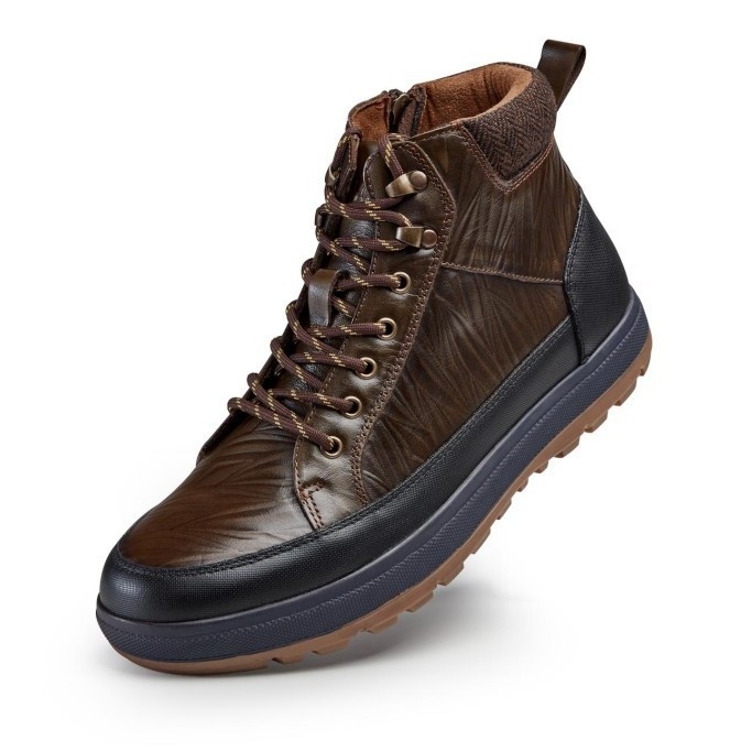 Martin bakancsok férfiaknak, vízálló és lélegzők, felső: első osztályú tehénbőr, talp: marhacsont alapú, talpbetét és bélés: sertésbőrből, középmagas szár, alacsony, vastag sarok
