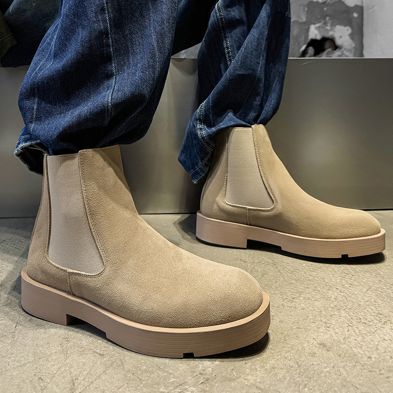 Férfi velúr Chelsea csizmák vastag talppal, csúszásmentes gumitalp, alacsony sarok 1–3 cm, belső hálós bélés, modell 66618, brit stílus, őszi viselet