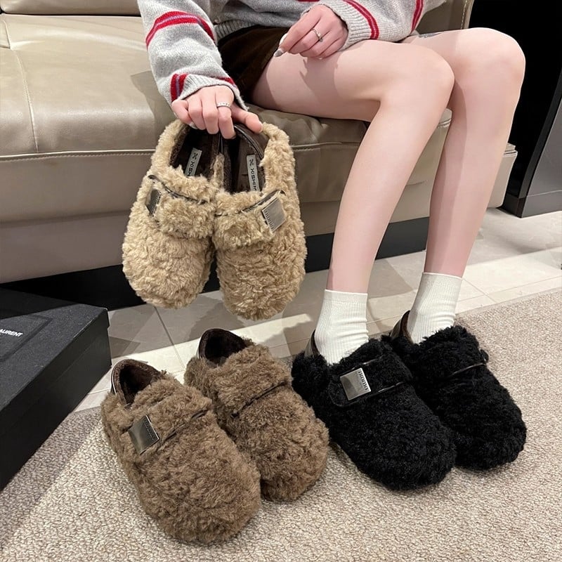 Női téli bundás cipő PU felsőrésszel, PU talpbetéttel, gumitalppal, alacsony bokaszár, Velcro-zárás