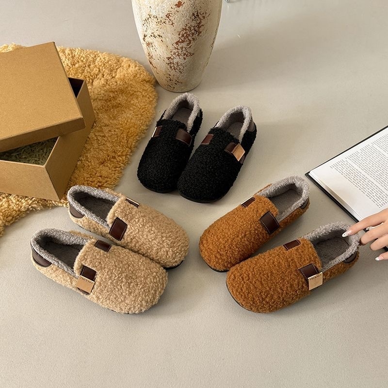 Női pamut cipő bolyhos béléssel, alacsony felső rész, lapos sarka, PVC talp