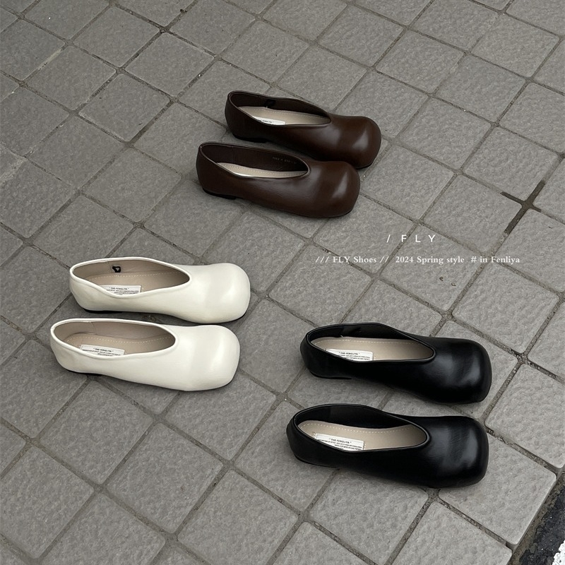 Ženske ravne cipele s kvadratnim vrhom, gornji dio od mikrovlakna, ulošak od prirodne kože, niski potplat, slip-on