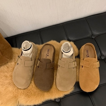 Ženske Slip-On ravne cipele - nubuk gornji dio, zaobljena nosnica, niski pet, PU ulošak, gumeni potplat