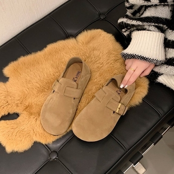 Ženske Slip-On ravne cipele - nubuk gornji dio, zaobljena nosnica, niski pet, PU ulošak, gumeni potplat
