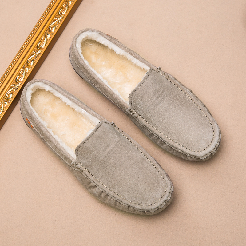 Mužske slip-on kožne loaferice od svinjske kože, mat završna obrada, gumeni potplat, podstava od umjetne vune, kvadratni vrh, ravna peta