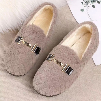 Pantofi sport casual pentru femei cu exterior din velur, vârf rotund, gleznă joasă, șireturi, talpă din plastic injectat, căptușeală din bumbac.