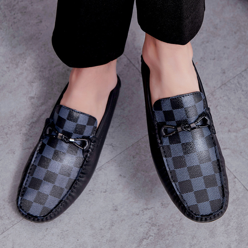 Muške loaferice - slip-on dizajn, gornji dio od kože prvog sloja tele, gumena potplata, okrugli nos, plosata peta