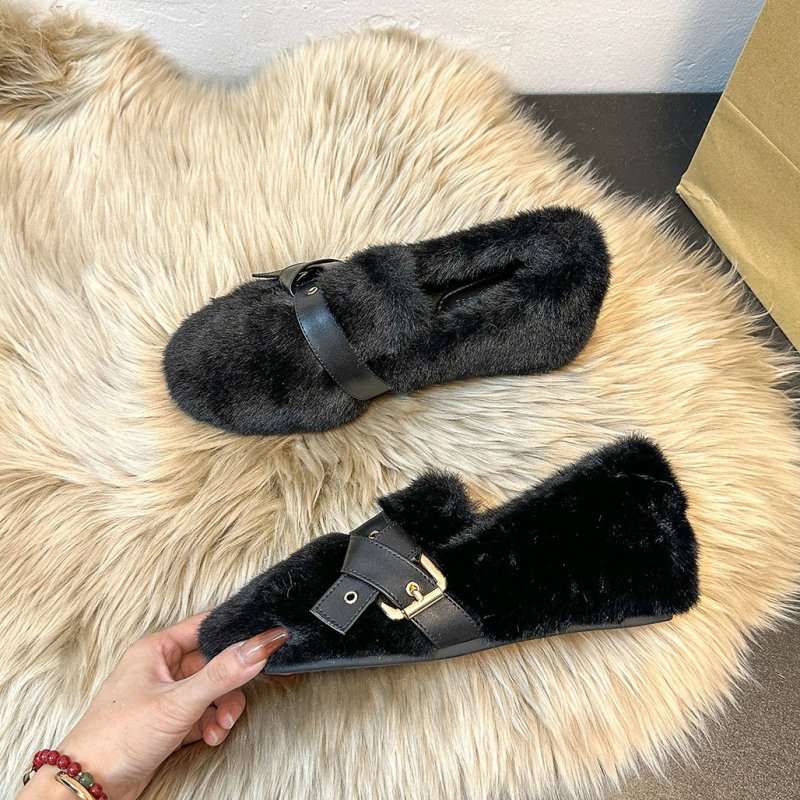 Ženske loaferice od suede s unutarnjim porastom visine od 5 cm, podstava od umjetne dlake, gumeni potplat