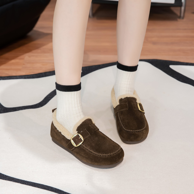 Ženske casual cipele bez pertli, s uloškom od ovčje vune i gumom potplatom, visina potplatu 3-5 cm