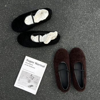 Duxi Ženske Zimske Loaferice s Plišem, Slip-On, Okrugli Prst, Nizak Čev 1–3 cm, Gumena Peta