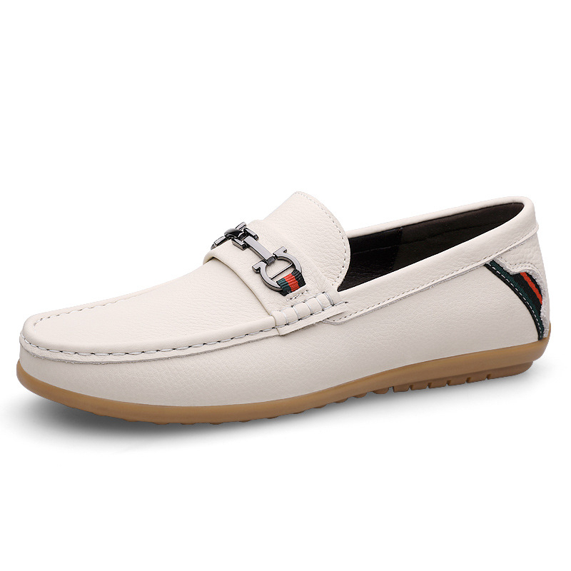 Muške kožne loafere bez vezivanja - gornji dio od vrhunske kože, gumena potplat, okrugli vrh, niska potpetica, točkasti uzorak