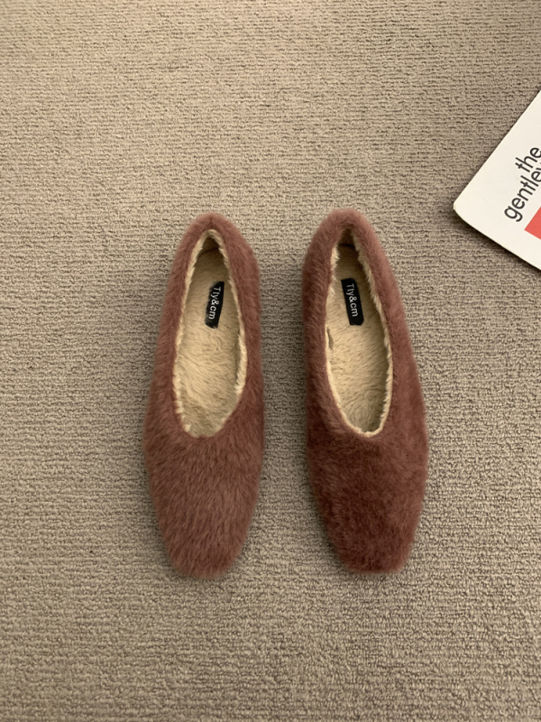 Ženske mokasine u minimalističkom stilu, kvadratni nos; vanjski materijal: Super Fiber; unutarnji materijal: mikrovlakna koža; potplat: guma