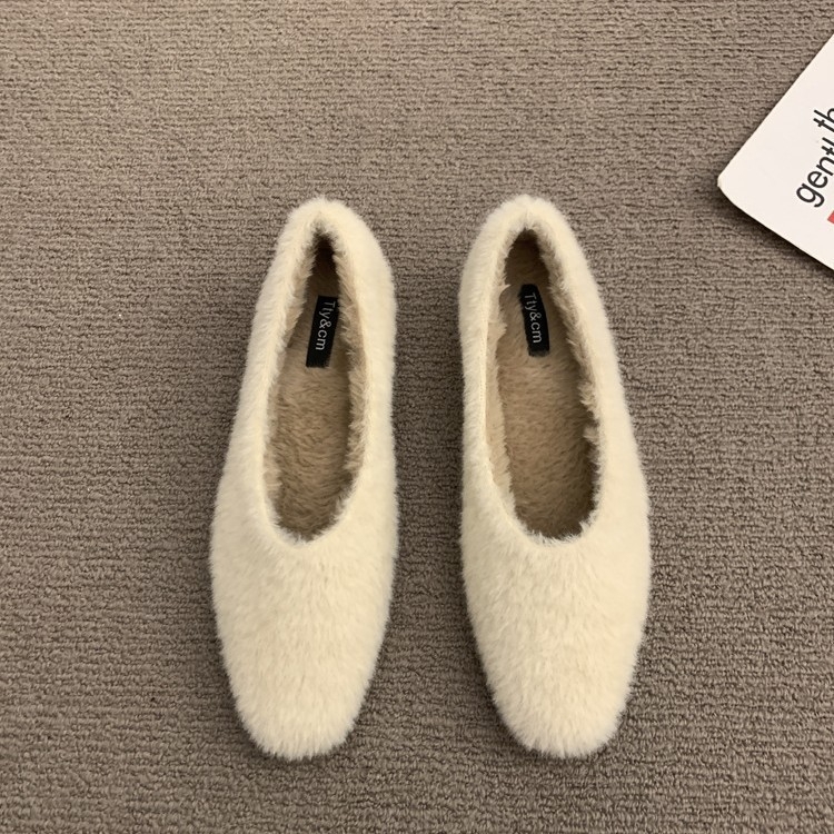 Ženske mokasine u minimalističkom stilu, kvadratni nos; vanjski materijal: Super Fiber; unutarnji materijal: mikrovlakna koža; potplat: guma