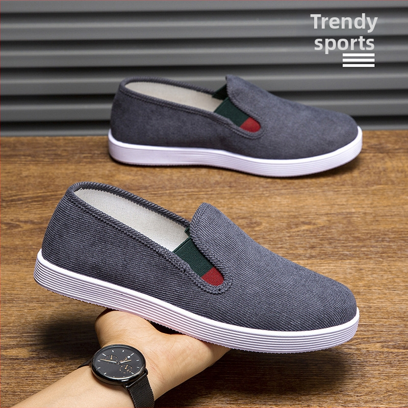 Vīriešu Corduroy Slip-On kurpes — apaļa purngala, zems augšējais daļa, zamšņa virsma, elpojoša iekšpuse, pretslīdēšana, izturīga zole
