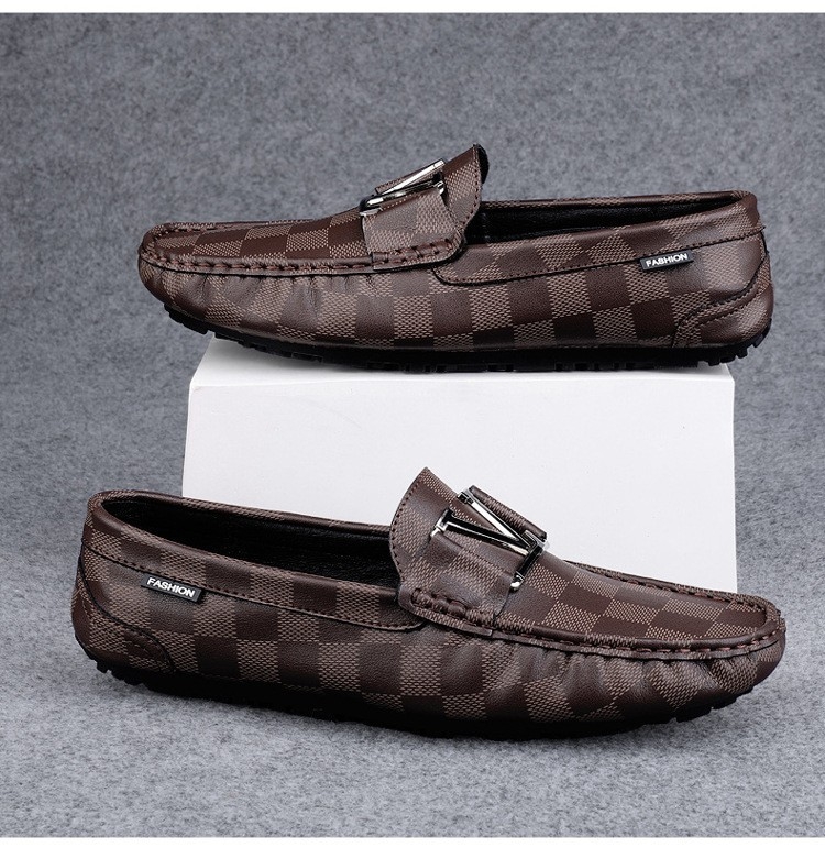 Vīriešu ādas slip-on loaferi ar rakstainu rakstu, kvadrātveida purns, gumijas zole