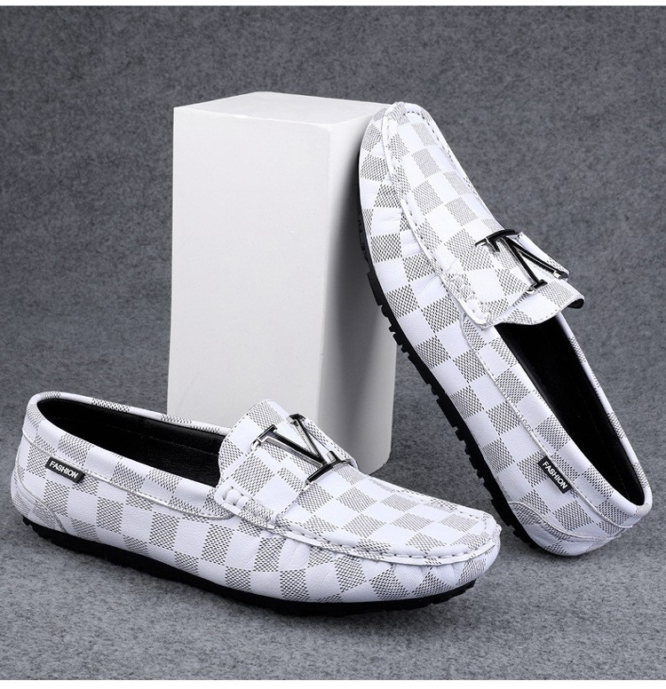 Vīriešu ādas slip-on loaferi ar rakstainu rakstu, kvadrātveida purns, gumijas zole