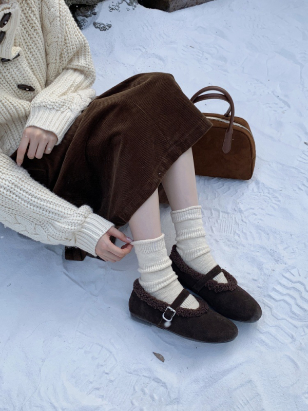 Mary Jane cipele, četvrtasti nos, niski gornji dio, PU đon, srednja visina pete 3–6 cm