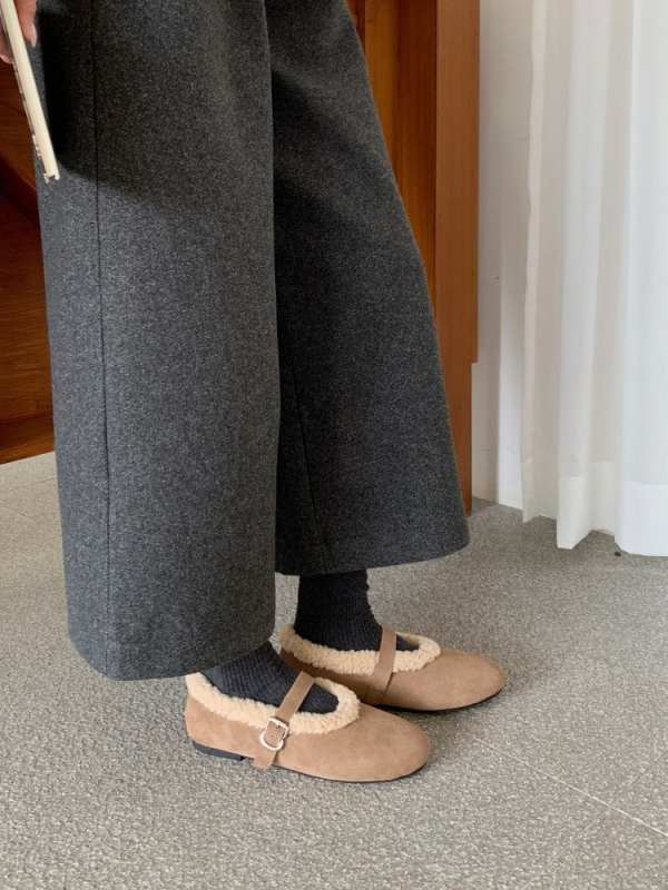 Mary Jane cipele, četvrtasti nos, niski gornji dio, PU đon, srednja visina pete 3–6 cm