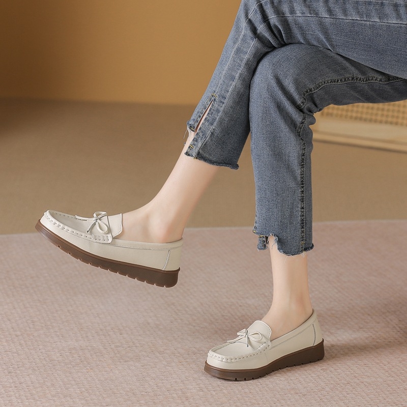 Γυναικείοι δερμάτινοι loafers με στρογγυλή μύτη, χαμηλό τακούνι 1-3 εκ, επένδυση PU, σόλα από καουτσούκ