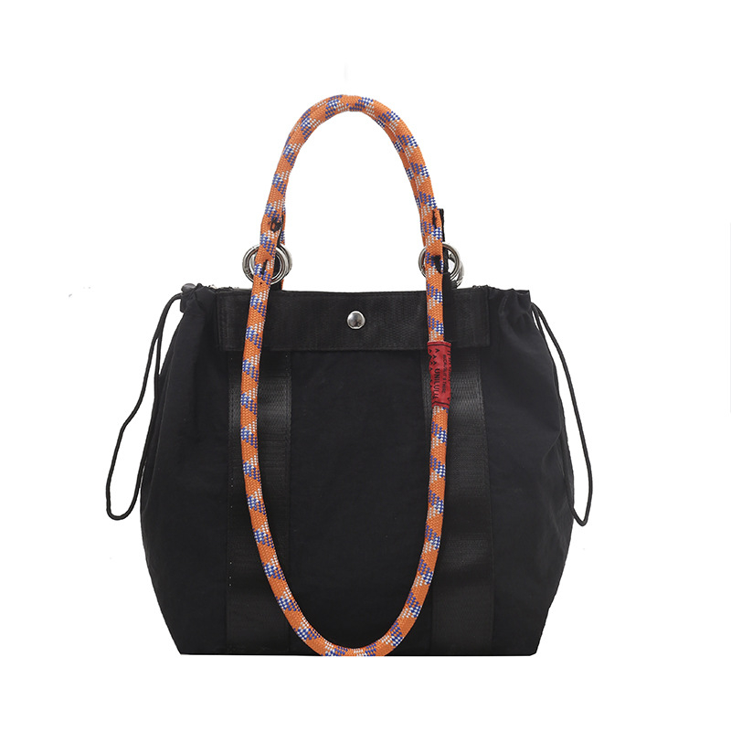 Naylon Bucket torba za žene – ulični stil, vodootporna, višestruka funkcionalnost, unutarnja džep na telefon i laminirani džep sa zatvaračem, horizontalni kvadratni oblik, otvoreni vrh, dvostruke naramenice, jesen 2025