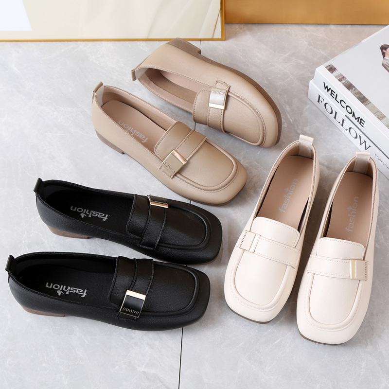 Γυναικείοι loafers με τετράγωνη μύτη, επάνω μέρος από μικροϊνες, χαμηλό τακούνι, slip-on, σόλα από TPR