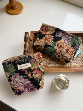 Yetonado kozmetička torbica s izšivanim cvjetnim uzorkom – Veliki kapacitet, Prenosni organizator za kozmetiku, Poliester s podlogom od platna