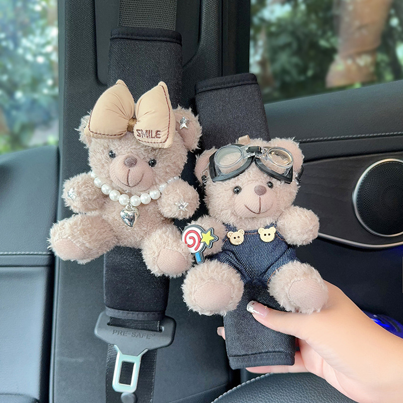 Zaštitna navlaka za remenjak automobila – mekani medo dizajn, universalno za sva godišnja doba, poliester, težina 120 g