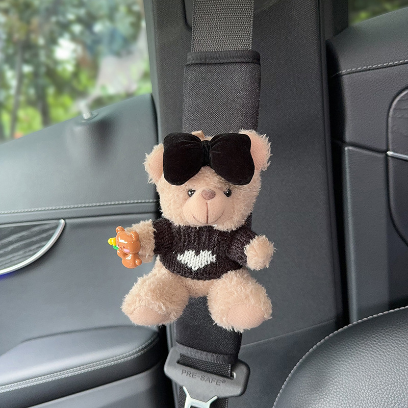 Zaštitna navlaka za remenjak automobila – mekani medo dizajn, universalno za sva godišnja doba, poliester, težina 120 g