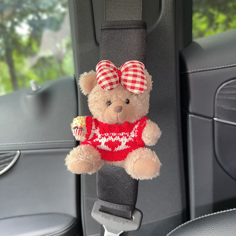 Zaštitna navlaka za remenjak automobila – mekani medo dizajn, universalno za sva godišnja doba, poliester, težina 120 g