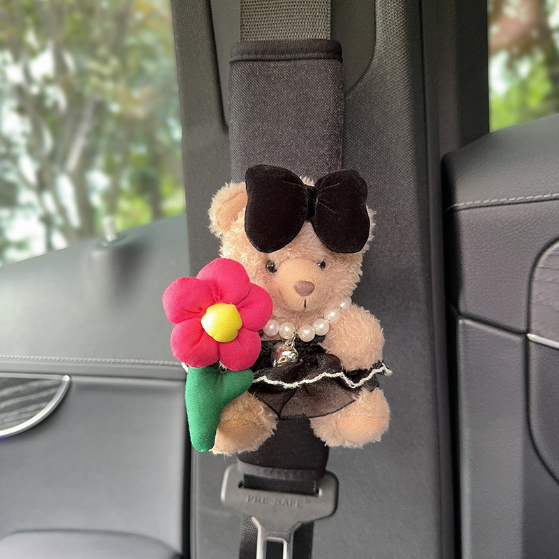 Zaštitna navlaka za remenjak automobila – mekani medo dizajn, universalno za sva godišnja doba, poliester, težina 120 g