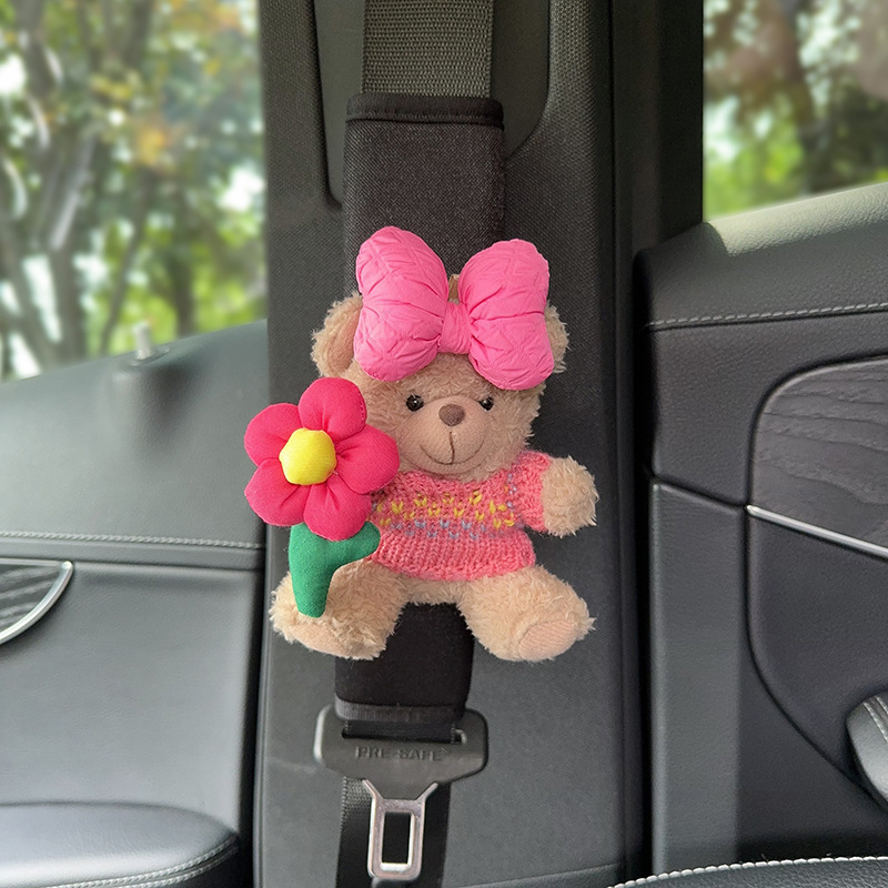 Zaštitna navlaka za remenjak automobila – mekani medo dizajn, universalno za sva godišnja doba, poliester, težina 120 g