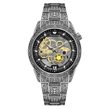 Muški kvarcni sat s ugraviranim dizajnom, europski stil, QT379 model, mineralno ojačano staklo, kućište od legiranog metala, narukvica od legiranog metala