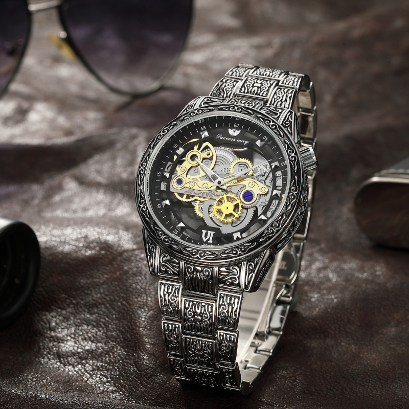 Muški kvarcni sat s okruglim kućištem od legure, narukvica od legure, mineralno ojačano staklo, model QT379